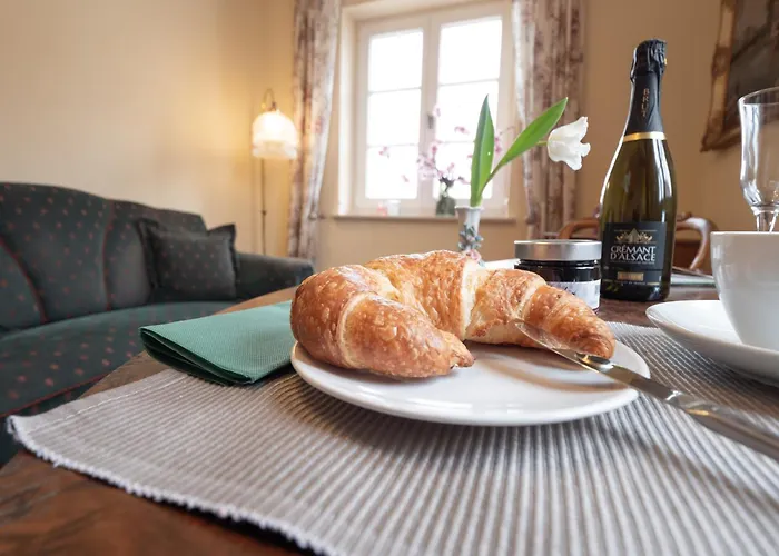 Apartment Refugium Theresienstraße 19 - Monet Rhodt unter Rietburg